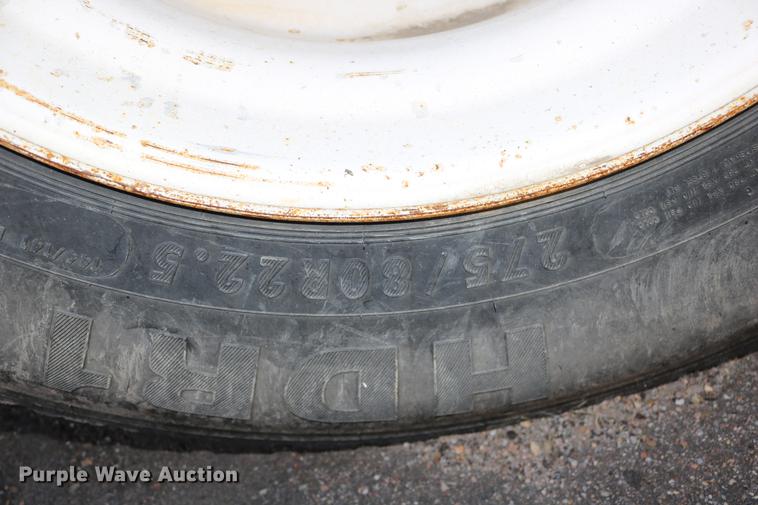 image for item DD0078 2001 Sterling LT7501 dump truck