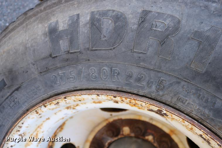 image for item DD0078 2001 Sterling LT7501 dump truck