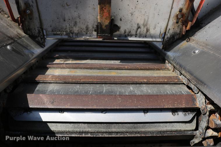 image for item DD0078 2001 Sterling LT7501 dump truck