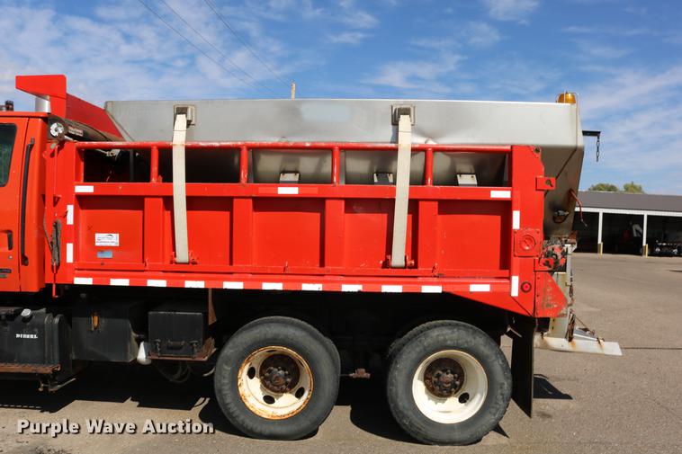 image for item DD0078 2001 Sterling LT7501 dump truck