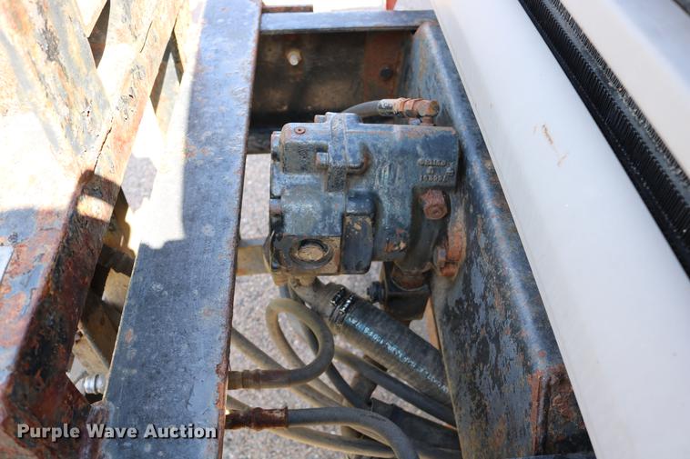 image for item DD0078 2001 Sterling LT7501 dump truck