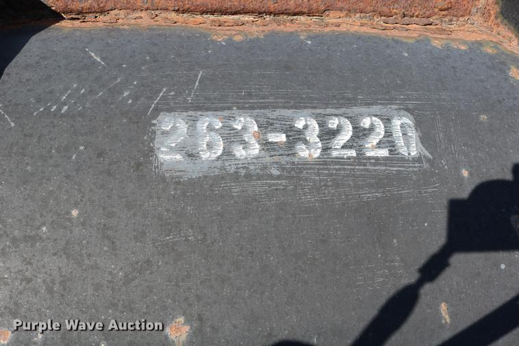 image for item DD0078 2001 Sterling LT7501 dump truck