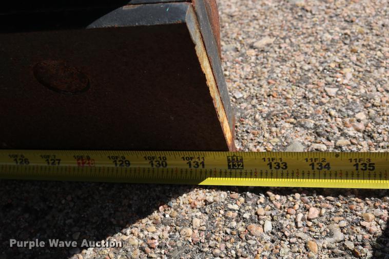 image for item DD0078 2001 Sterling LT7501 dump truck