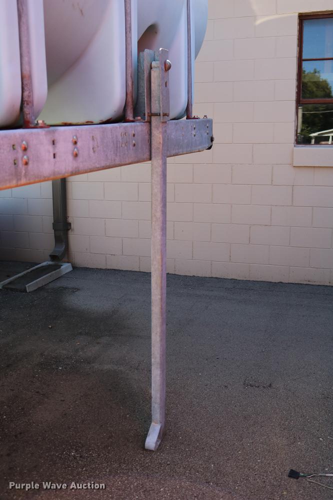 image for item DD0092 1999 Monroe 00042685 anti ice tank