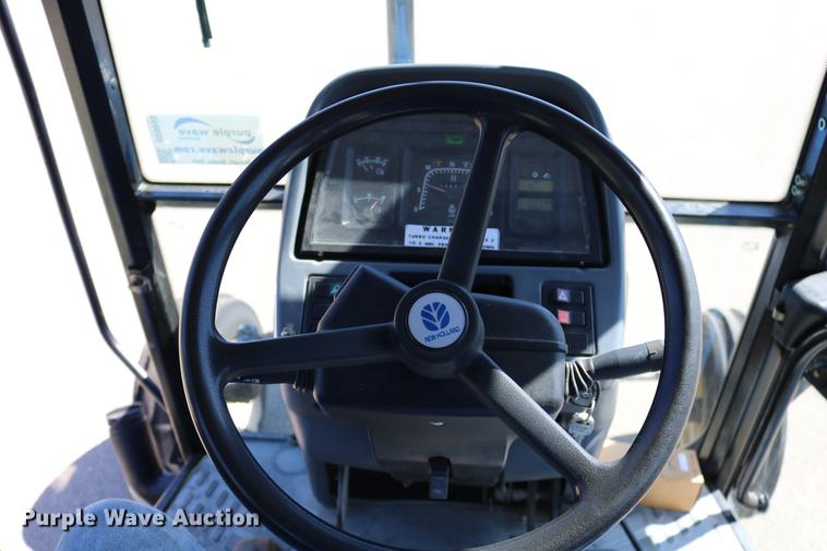 image for item DD0093 2002 New Holland TS100 tractor