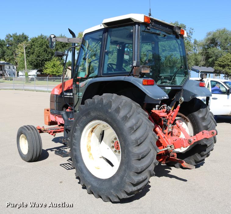 image for item DD0095 2000 New Holland TS100 tractor