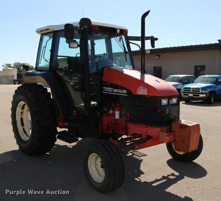 image for item DD0095 2000 New Holland TS100 tractor