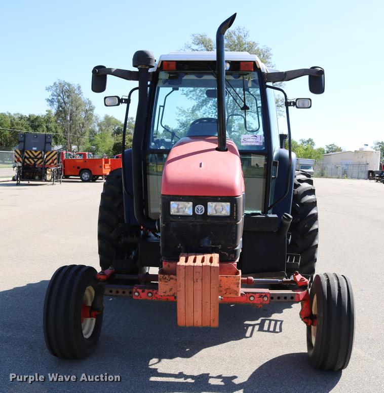 image for item DD0095 2000 New Holland TS100 tractor