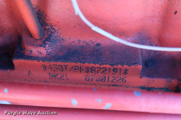 image for item DD0095 2000 New Holland TS100 tractor