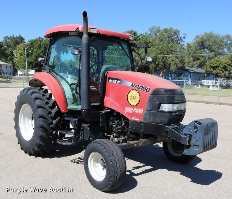 image for item DD0096 2004 Case MXU-100 tractor