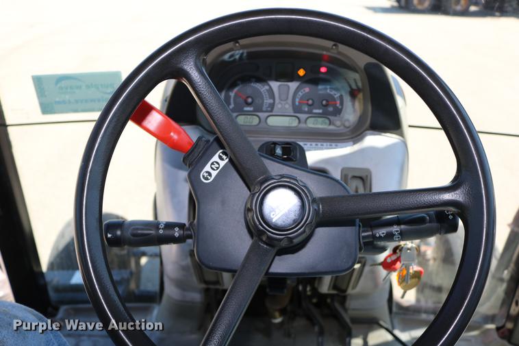 image for item DD0096 2004 Case MXU-100 tractor