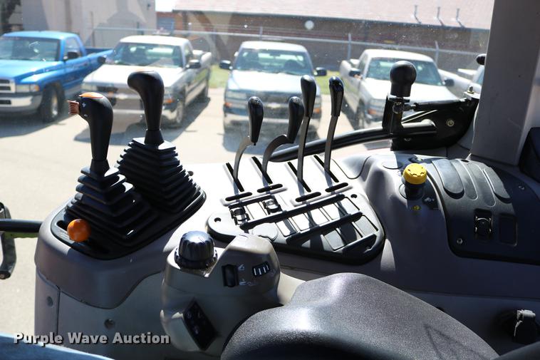 image for item DD0096 2004 Case MXU-100 tractor