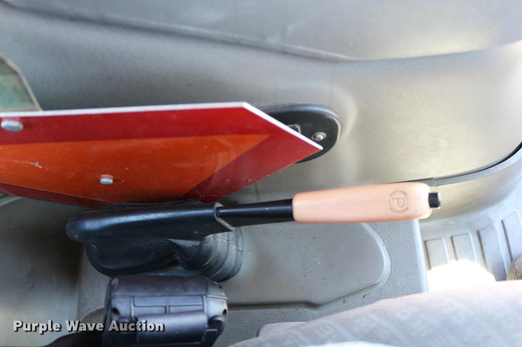 image for item DD0096 2004 Case MXU-100 tractor