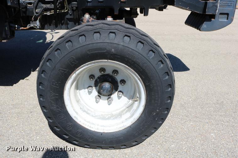 image for item DD0096 2004 Case MXU-100 tractor