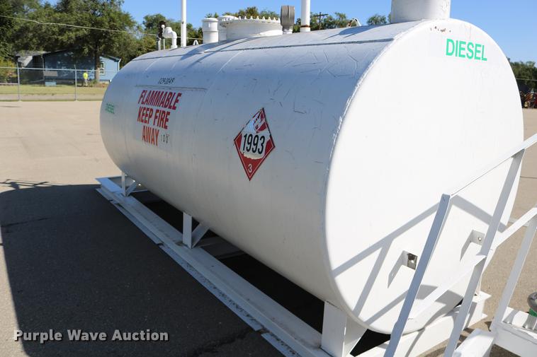 image for item DD0097 1993 Smith fuel tank