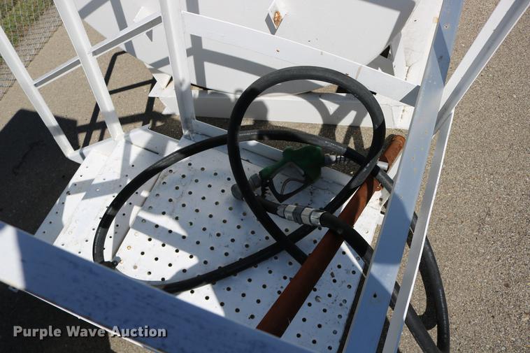 image for item DD0097 1993 Smith fuel tank