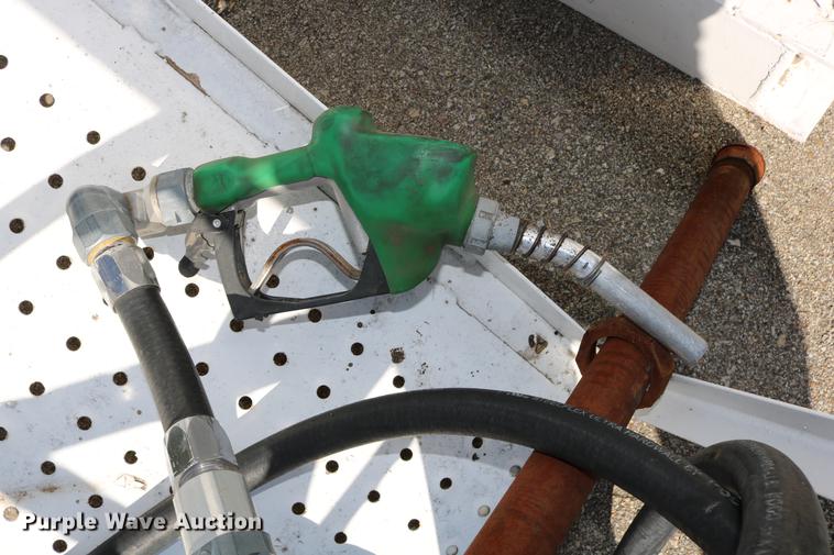 image for item DD0097 1993 Smith fuel tank