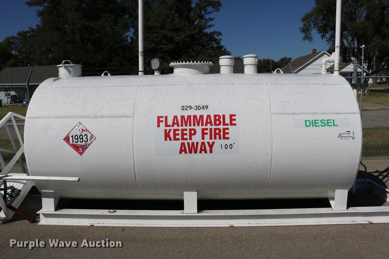 image for item DD0097 1993 Smith fuel tank