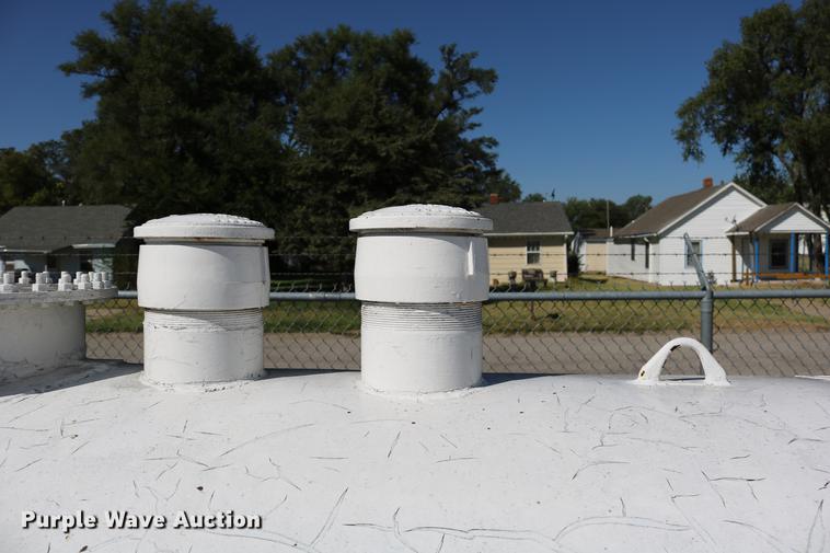 image for item DD0097 1993 Smith fuel tank