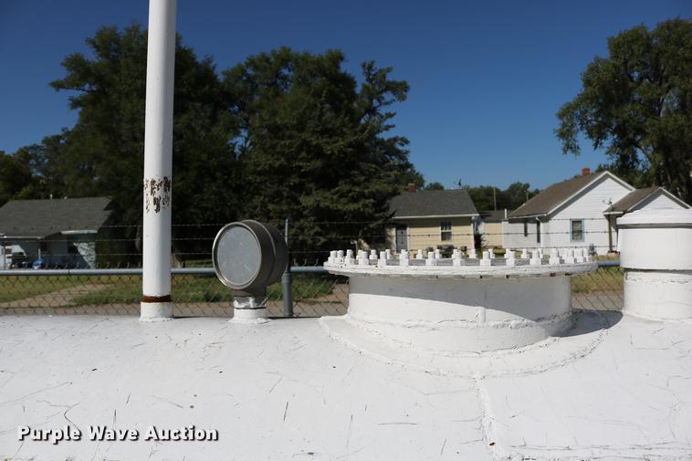 image for item DD0097 1993 Smith fuel tank