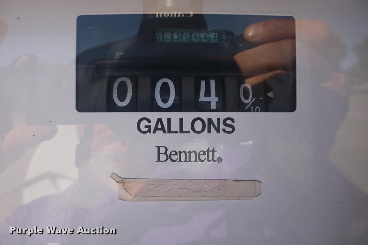 image for item DD0097 1993 Smith fuel tank