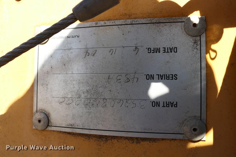 image for item DD0099 2003 Safe-Stop 180TMA crash attenuator