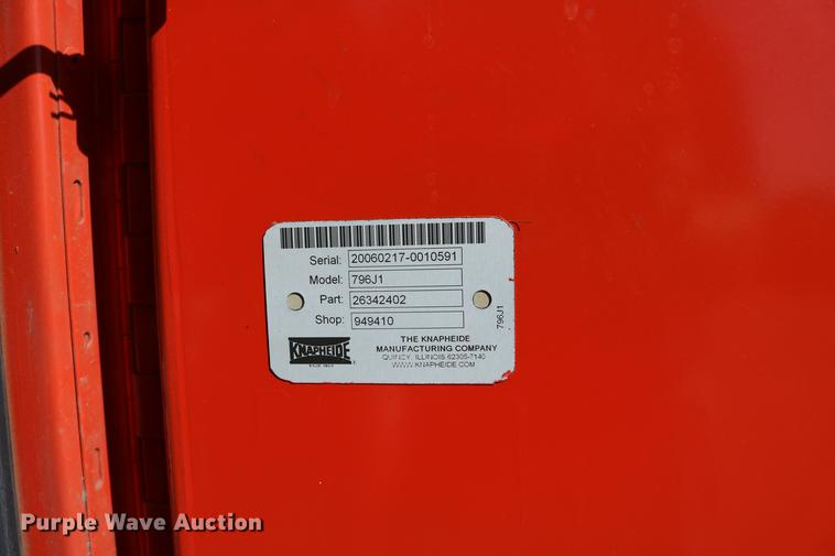 image for item DD0100 2006 Ford F250 Super Duty utility bed pickup truck