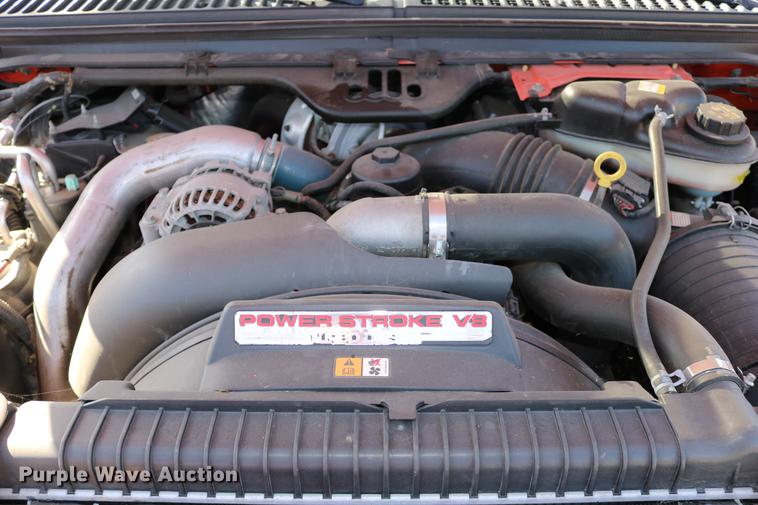 image for item DD0101 2006 Ford F250 utility bed pickup truck