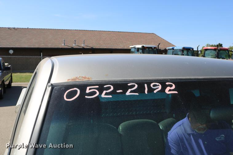 image for item DD0103 2002 Chevrolet Silverado 1500 pickup truck