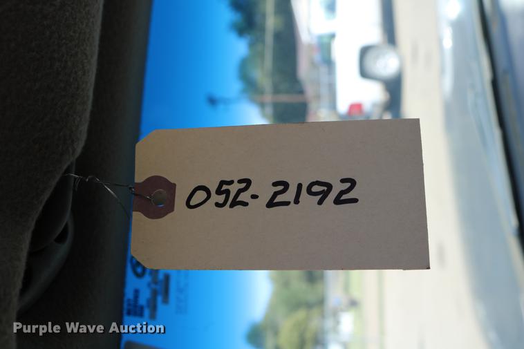 image for item DD0103 2002 Chevrolet Silverado 1500 pickup truck