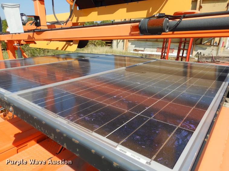 image for item DD0772 2007 Ver Mac traffic signal system