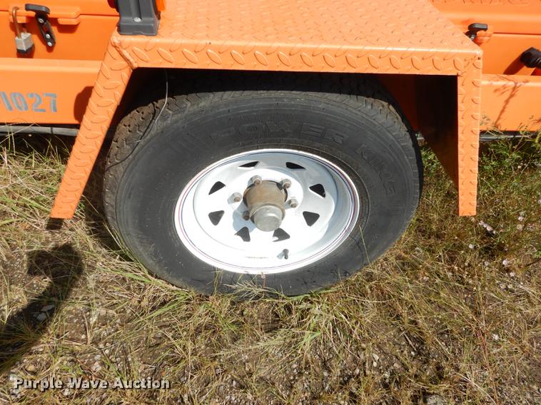 image for item DD0772 2007 Ver Mac traffic signal system