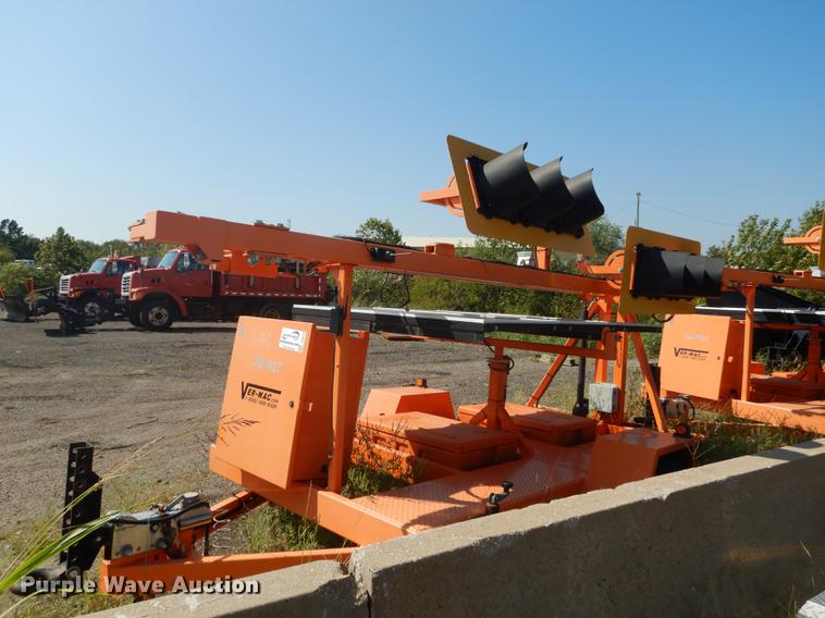 image for item DD0772 2007 Ver Mac traffic signal system