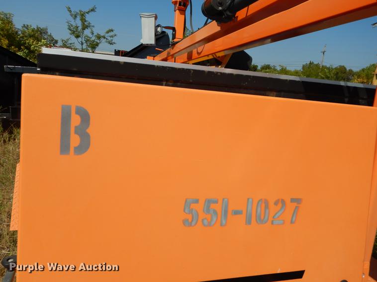 image for item DD0772 2007 Ver Mac traffic signal system