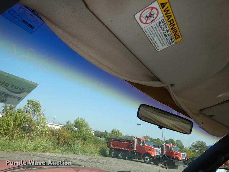 image for item DD0773 2001 Dodge Ram 1500 pickup truck