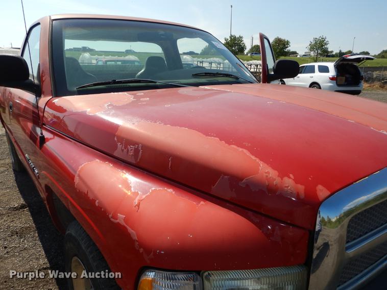 image for item DD0773 2001 Dodge Ram 1500 pickup truck