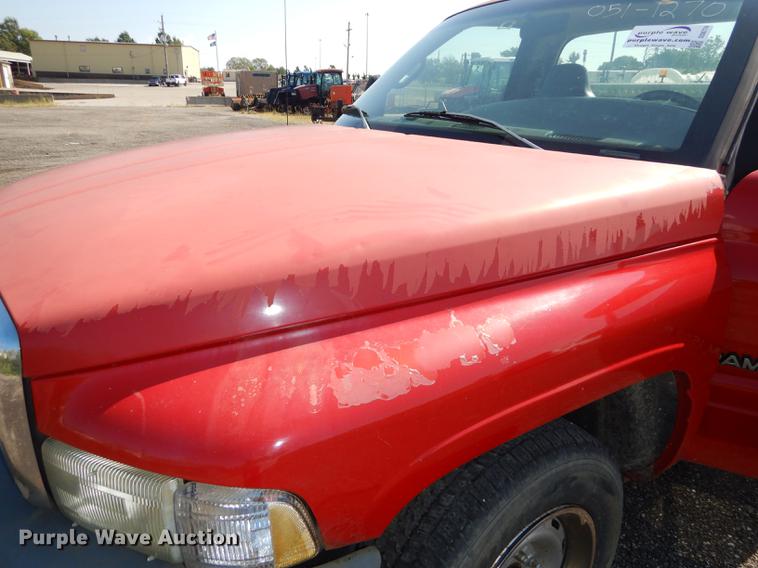 image for item DD0774 2001 Dodge Ram 1500 pickup truck