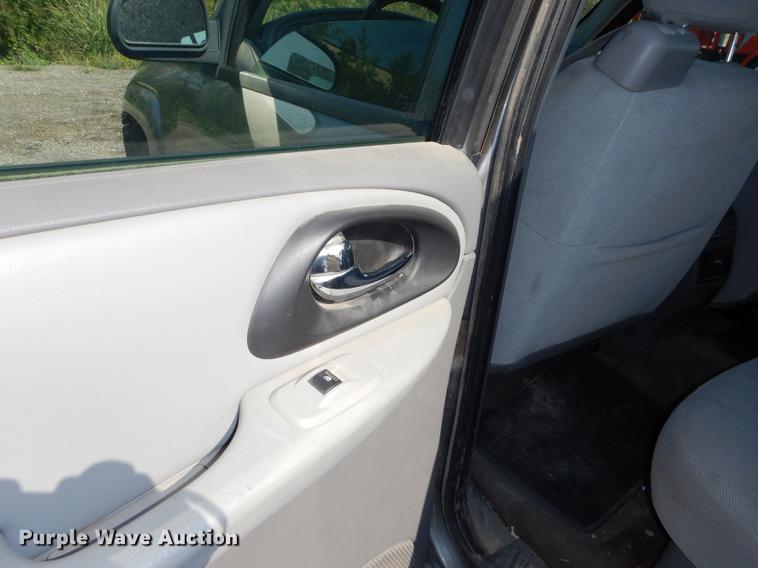 image for item DD0775 2007 Chevrolet TrailBlazer LS SUV