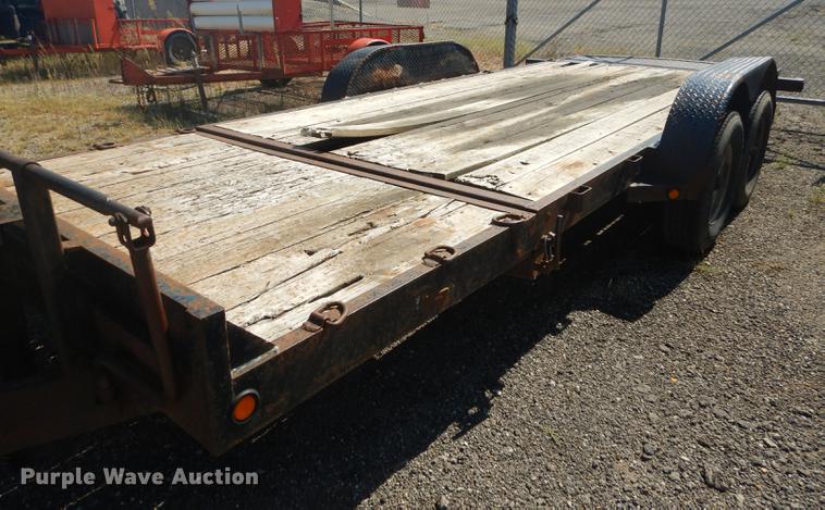 image for item DD0776 2004 Fastline tilt deck equipment trailer