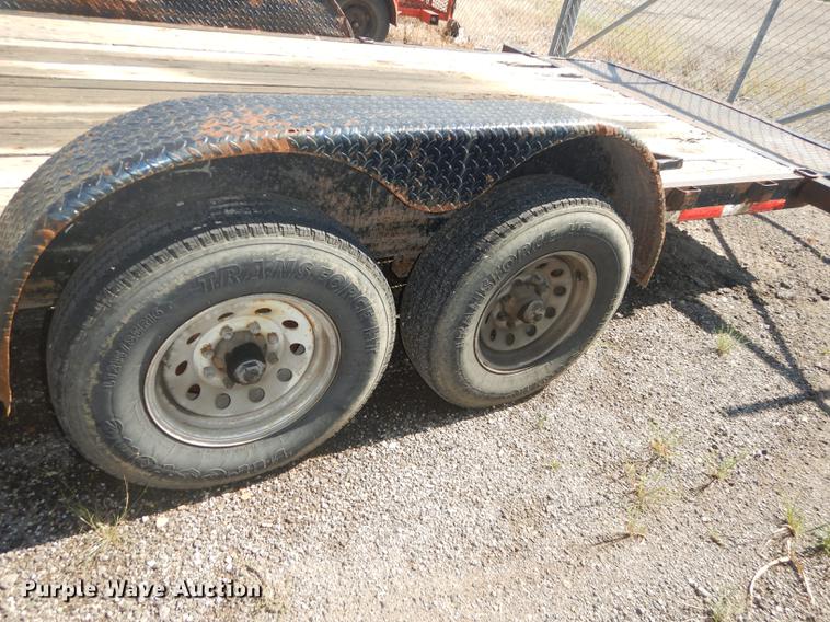 image for item DD0776 2004 Fastline tilt deck equipment trailer