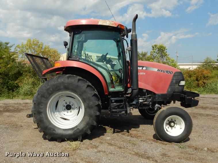 image for item DD0779 2004 Case IH MXU100 Maxxum tractor