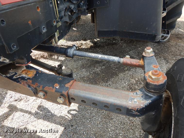 image for item DD0779 2004 Case IH MXU100 Maxxum tractor