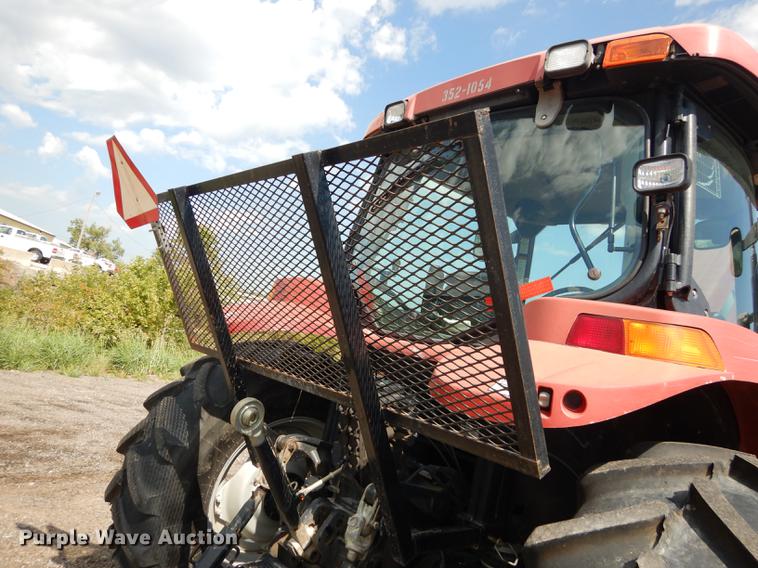 image for item DD0779 2004 Case IH MXU100 Maxxum tractor