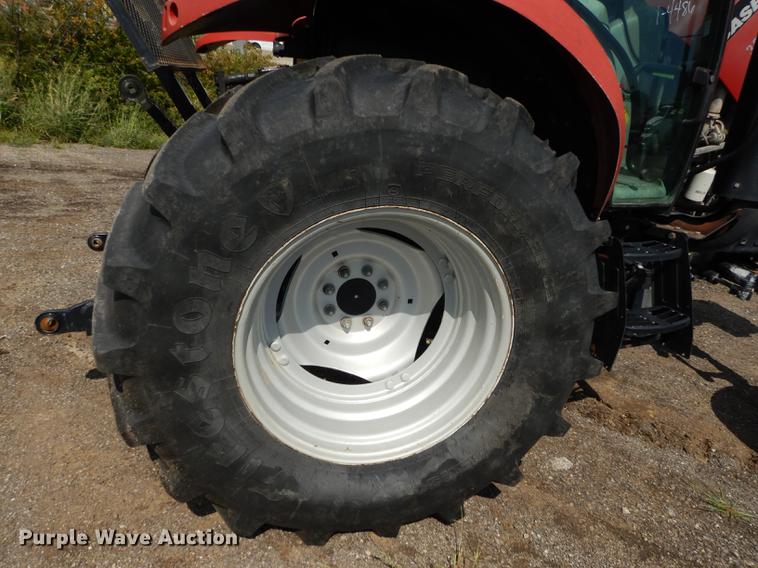 image for item DD0779 2004 Case IH MXU100 Maxxum tractor