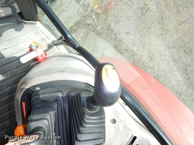 image for item DD0779 2004 Case IH MXU100 Maxxum tractor