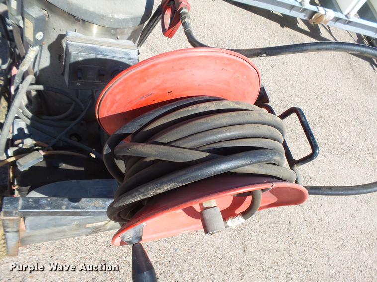 image for item DE9179 (3) Hotsy pressure washers