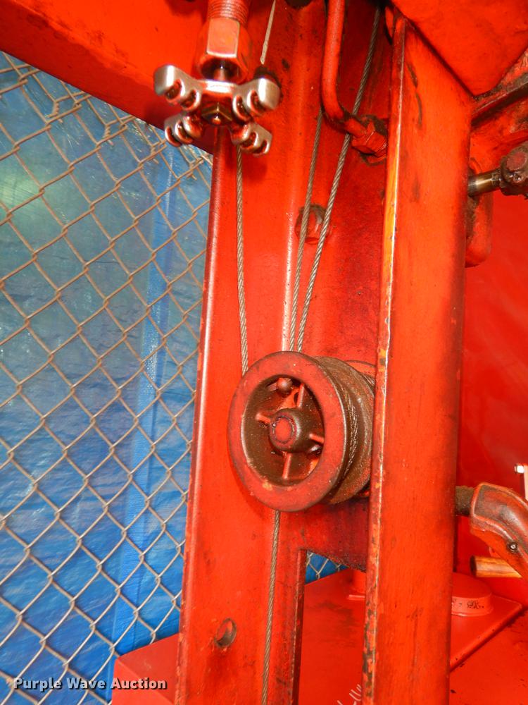 image for item DS9931 Acco press