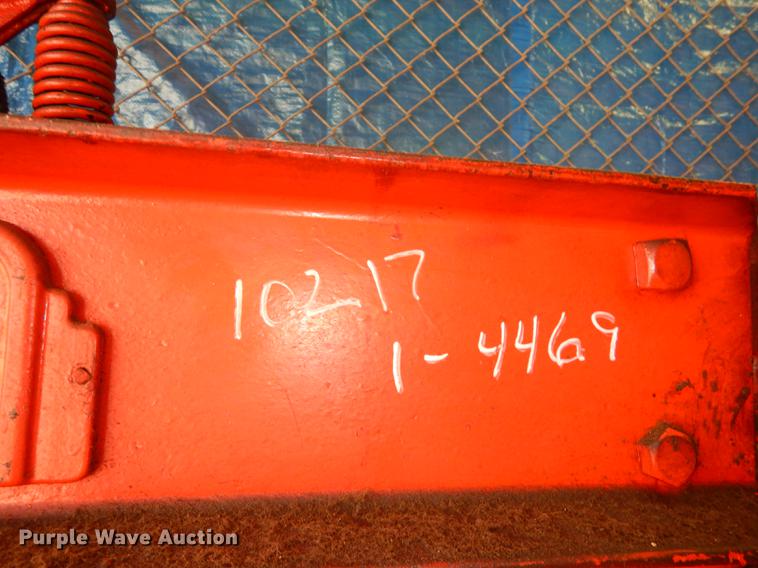 image for item DS9931 Acco press