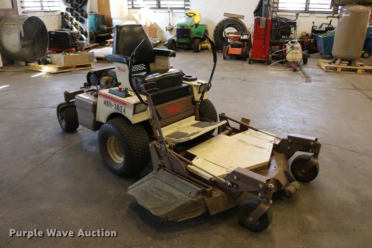 image for item DW9839 2004 Grasshopper 618 ZTR lawn mower