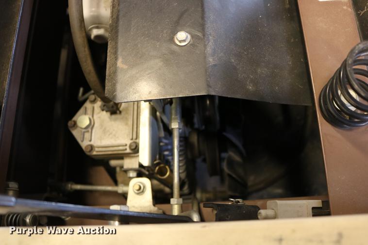 image for item DW9839 2004 Grasshopper 618 ZTR lawn mower